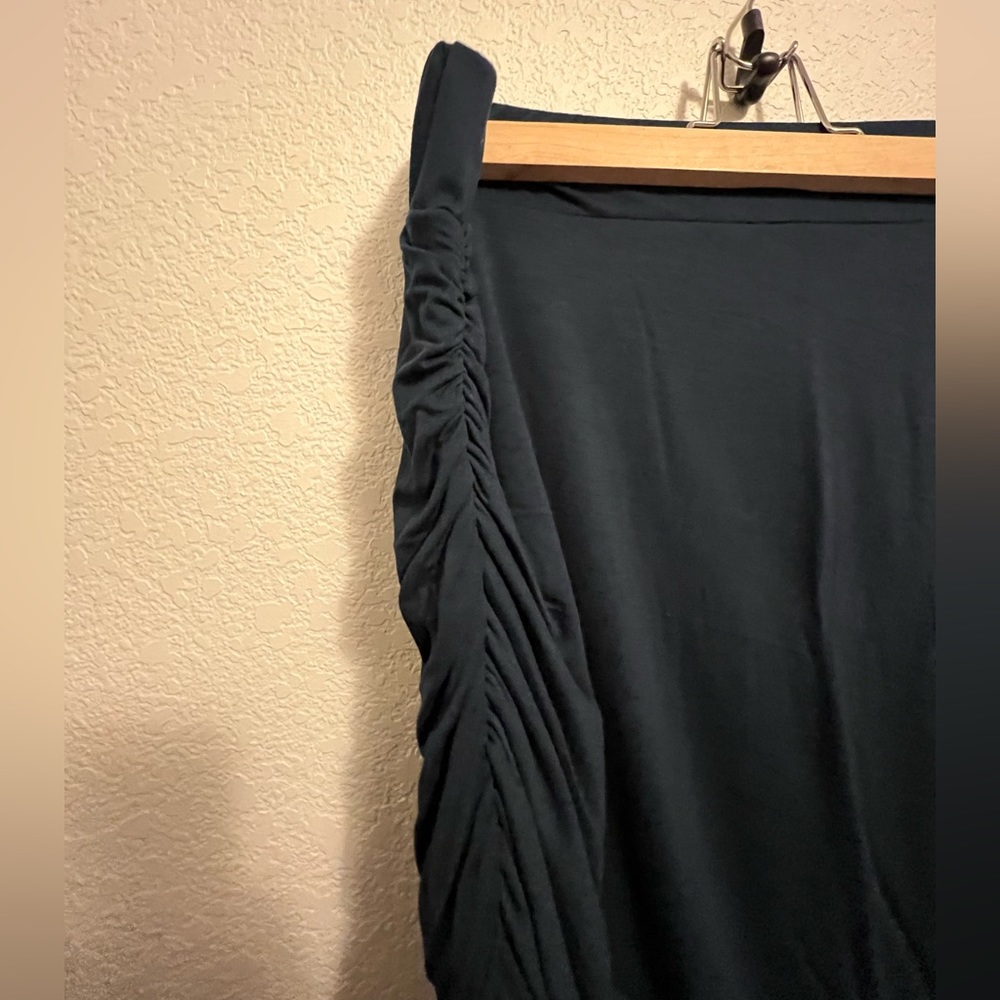 Banana republic skirt, gathered sides